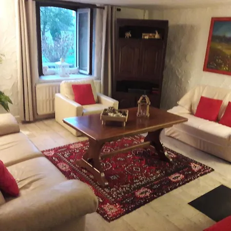 Beautiful And Authentic Cottage, Cleaning Included Houffalize