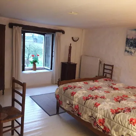 Beautiful And Authentic Cottage, Cleaning Included *