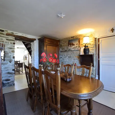 Beautiful And Authentic Cottage, Cleaning Included Holiday home